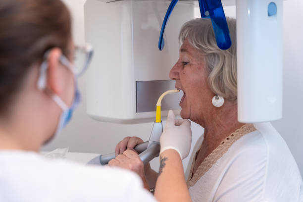 Best Cracked Tooth Emergency Dentist  in Lexington, IL